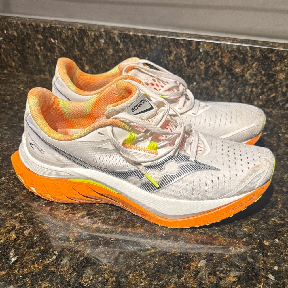 Saucony Endorphin Speed 4 Size 10